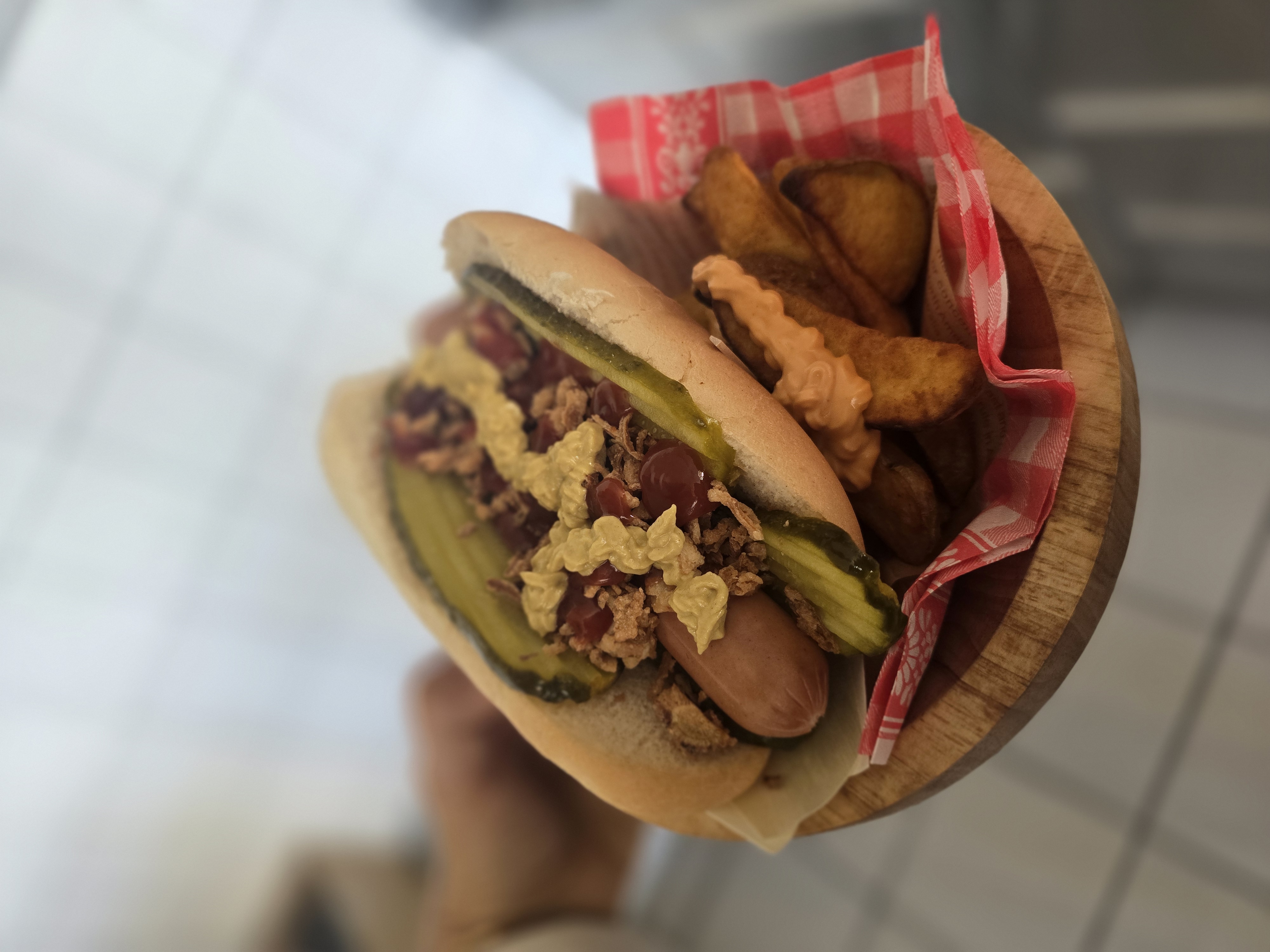 01K8QMTW9GXBECR5AVWKG60SP4