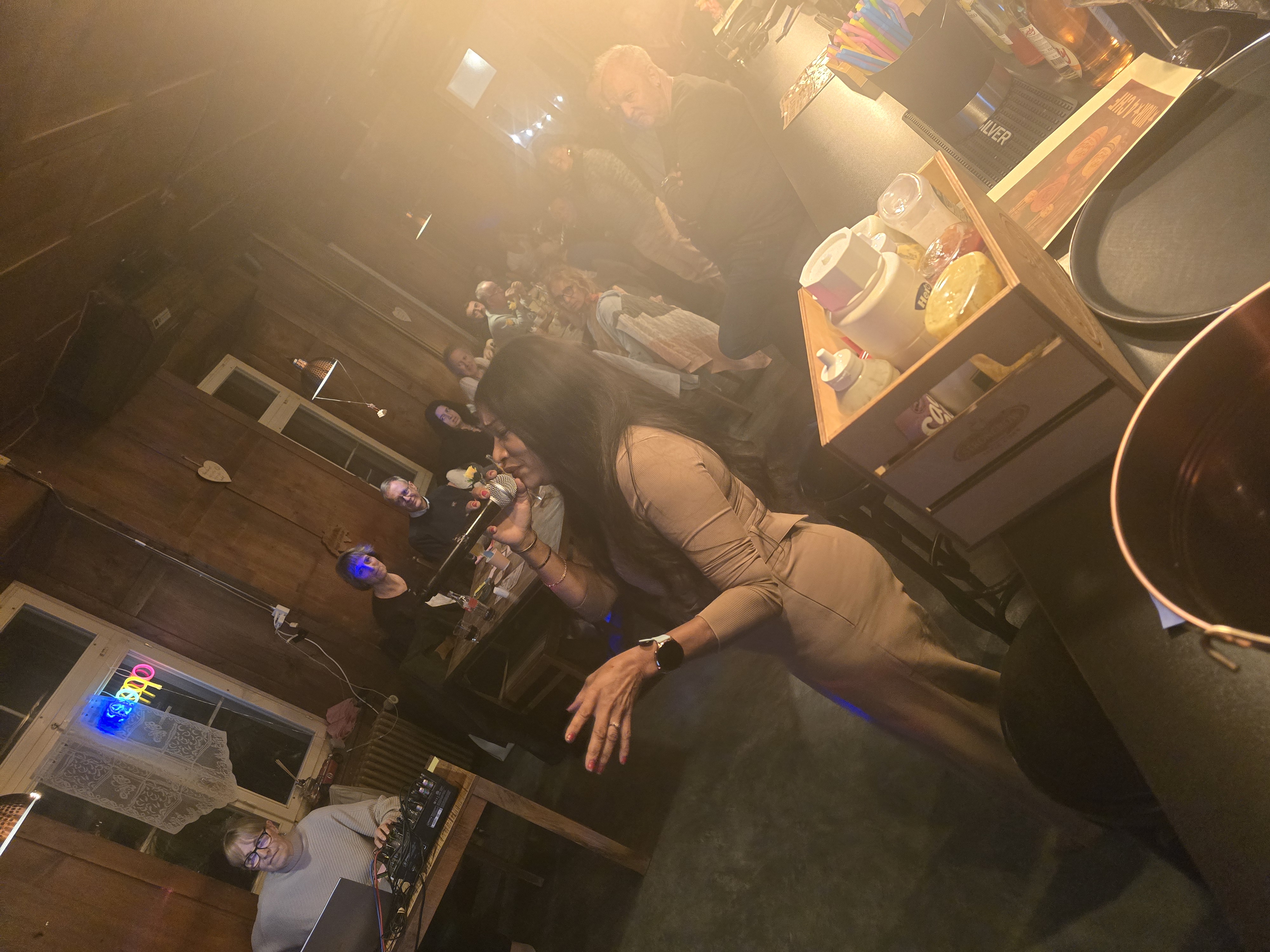 01K8QMXGQGEPS61Y6MH3ZX9WVR