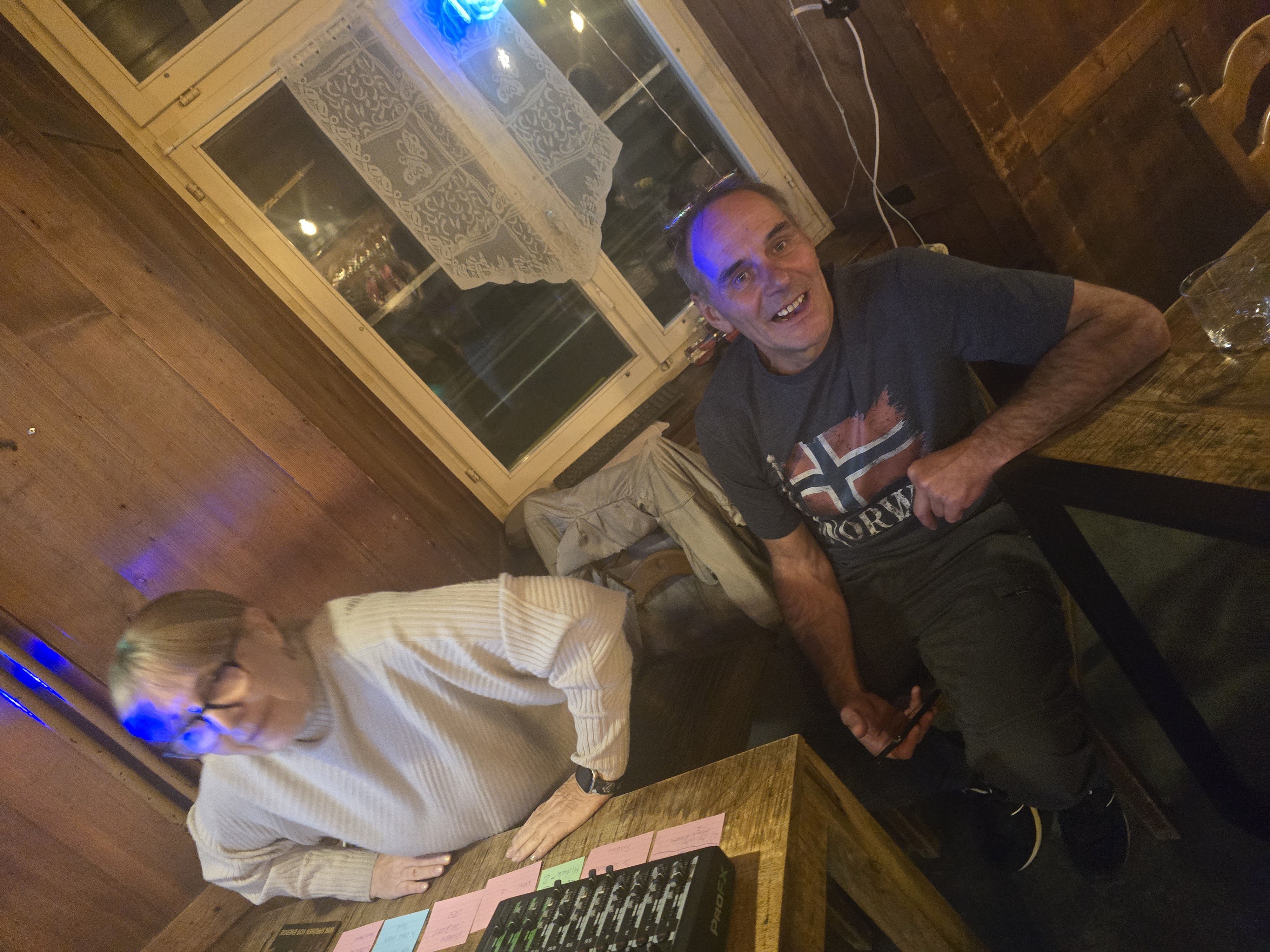 01K8QN03RF3B0YC91R79DHT8E2